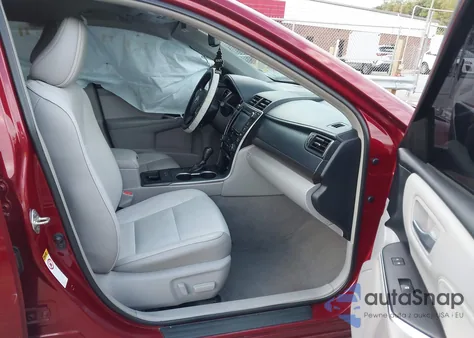 2017 Toyota Camry Xle z USA, uszkodzony, nr VIN 4T1BF1FKXHU775086